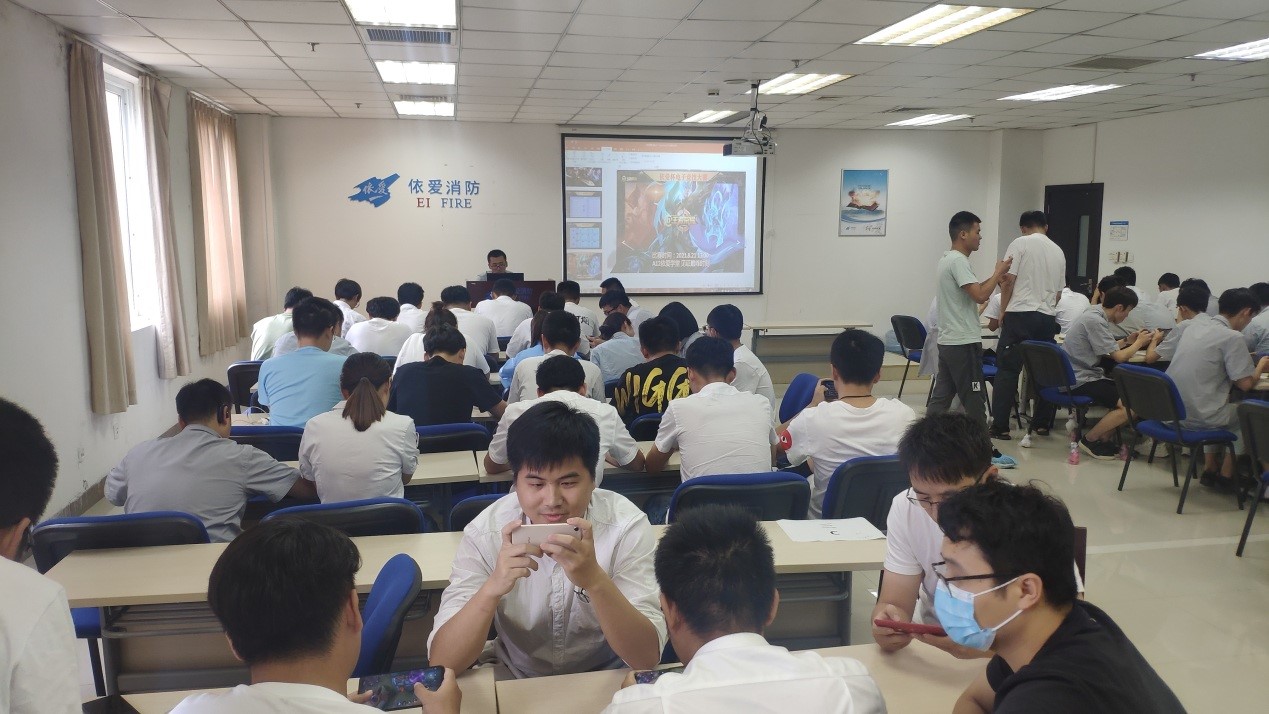 復(fù)合鹽霧試驗(yàn)箱